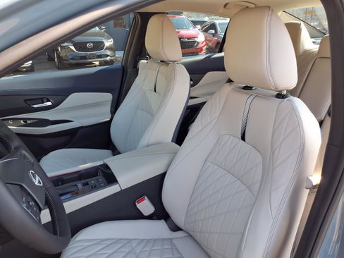 New 2026 Nissan Sentra SL image 12