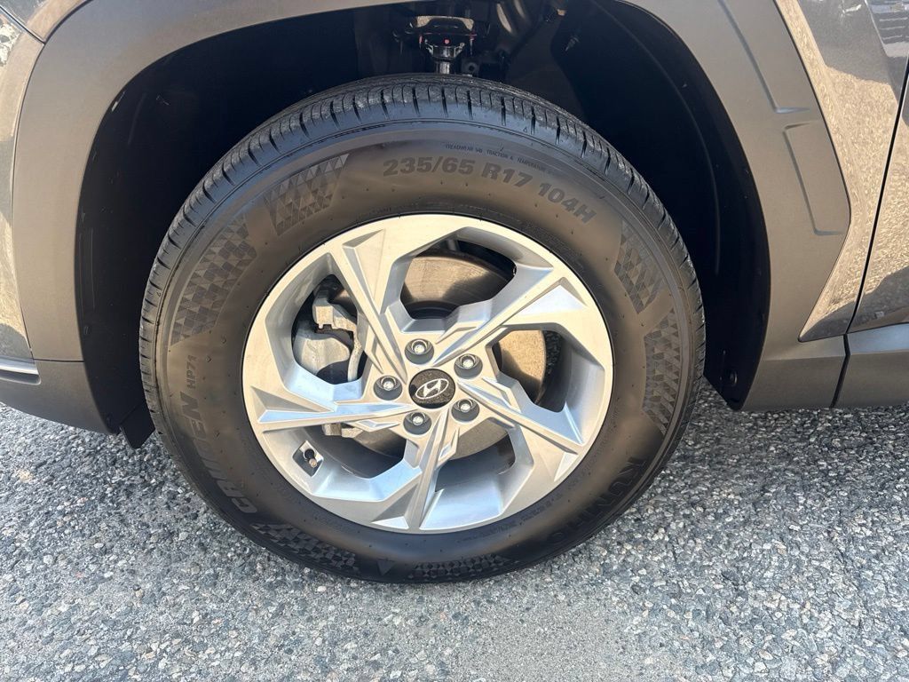Certified 2023 Hyundai Tucson SEL AWD/4WD image 11