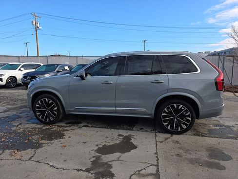 New 2026 Volvo XC90 B6 Plus w/ Protection Package Premier image 16