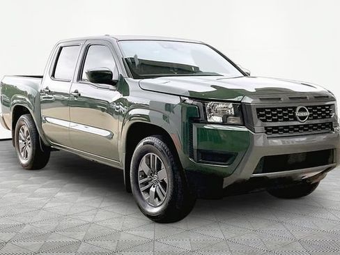 Used 2025 Nissan Frontier SV RWD image 1