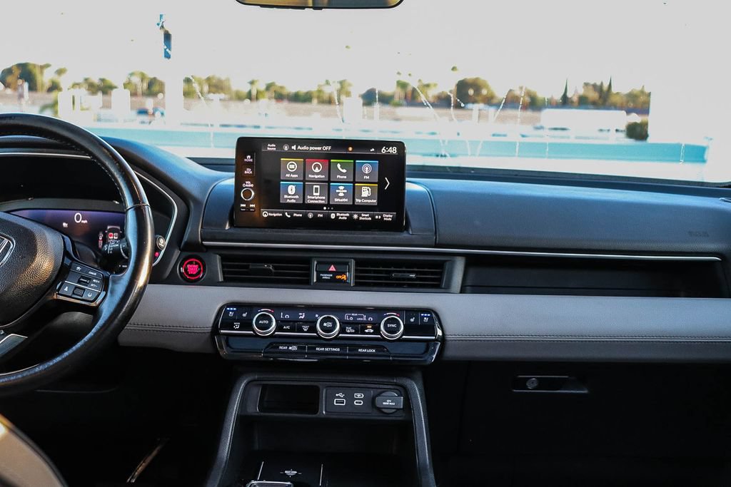 Used 2023 Honda Pilot Elite image 15