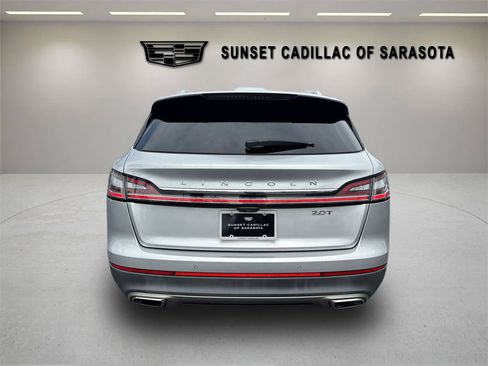 Used 2019 Lincoln Nautilus Select w/ Cargo Utility Package FWD image 5