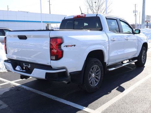 Used 2024 Chevrolet Colorado LT w/ LT Convenience Package image 8