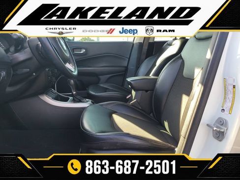 Used 2020 Jeep Compass Latitude FWD image 17