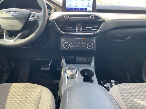 Used 2020 Ford Escape SE FWD image 14