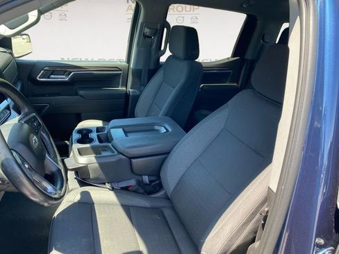 Used 2023 Chevrolet Silverado 1500 RST w/ Z71 Off-Road Package image 9