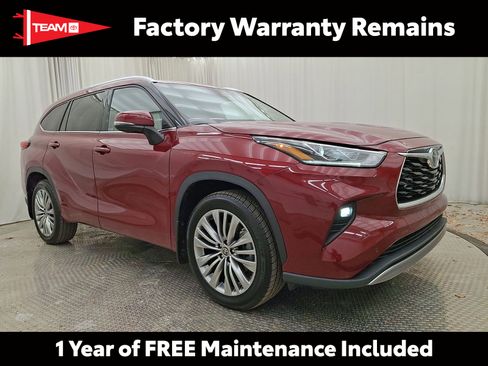 Used 2022 Toyota Highlander Platinum image 1