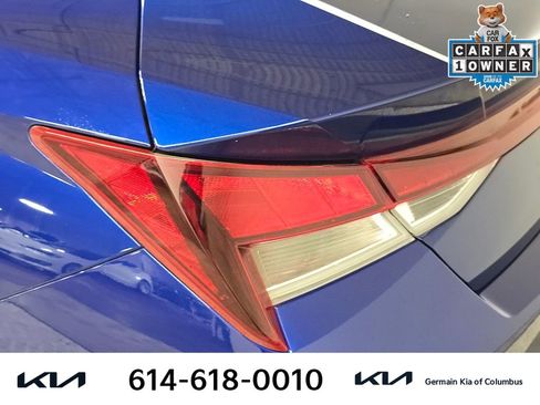 Used 2021 Hyundai Elantra SEL image 16