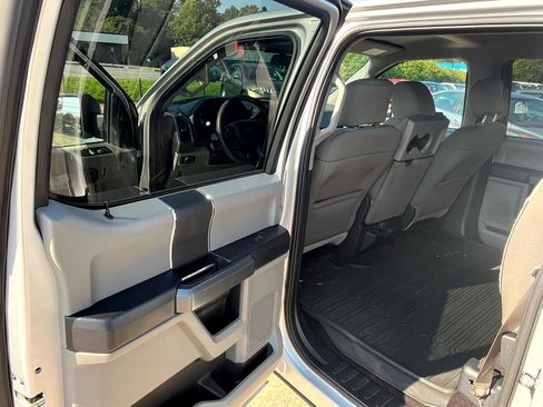 Used 2017 Ford F150 XLT image 15