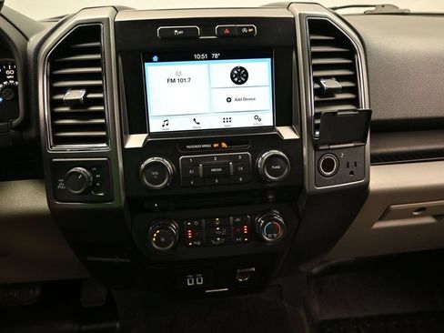 Used 2017 Ford F150 XLT w/ Equipment Group 302A Luxury AWD/4WD image 41