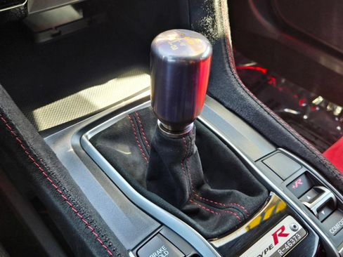 Used 2021 Honda Civic Type R image 23