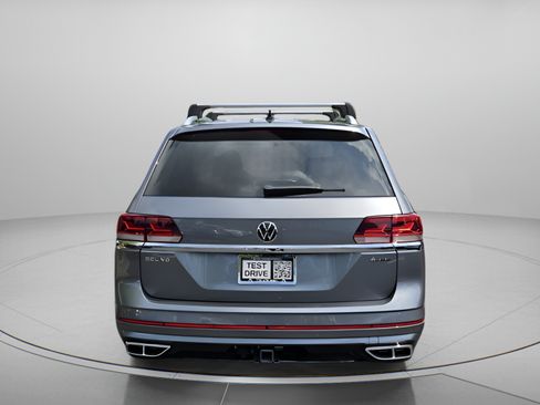 Certified 2023 Volkswagen Atlas SEL Premium AWD/4WD image 4