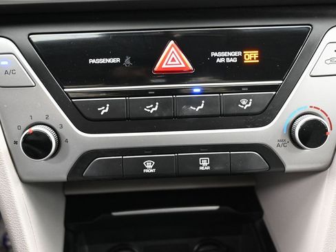 Used 2018 Hyundai Elantra SEL image 26