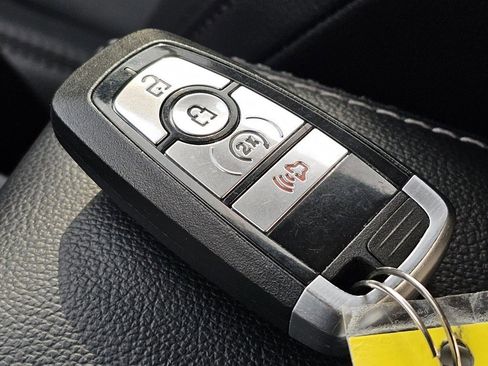 Used 2022 Ford Ranger Lariat w/ Equipment Group 501A High image 35