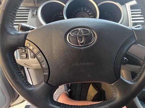 Used 2009 Toyota Tacoma PreRunner RWD image 14