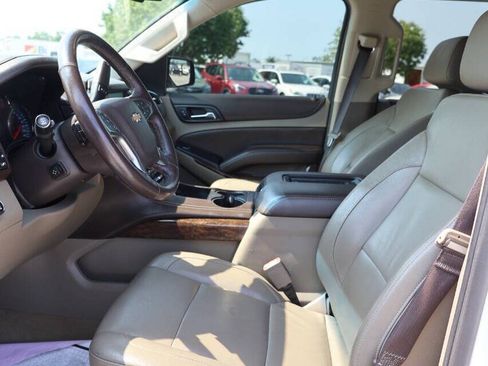 Used 2017 Chevrolet Tahoe LT AWD/4WD image 13