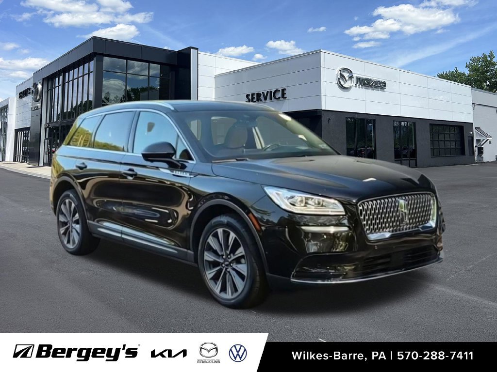 Used 2021 Lincoln Corsair Reserve w/ Equipment Group 201A AWD/4WD image 2