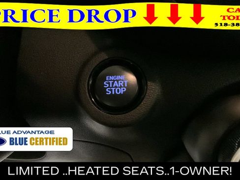 Used 2024 Hyundai Venue Limited FWD image 29