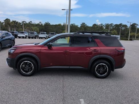 Used 2023 Nissan Pathfinder Rock Creek AWD/4WD image 8