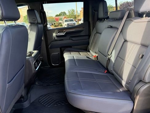 Used 2023 Chevrolet Silverado 1500 High Country w/ Z71 Off-Road Package AWD/4WD image 22