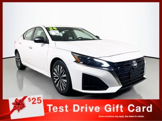 Used 2024 Nissan Altima 2.5 SV video 1