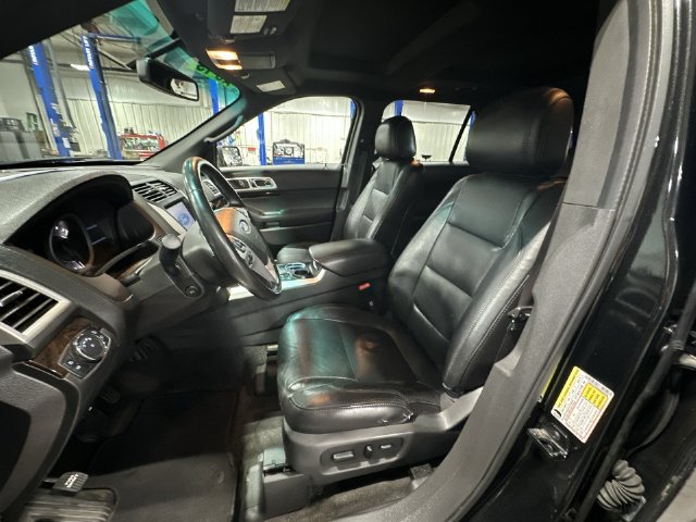 Used 2013 Ford Explorer Limited FWD image 17