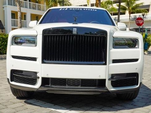 Used 2024 Rolls-Royce Cullinan image 7