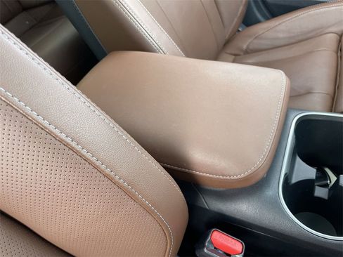 Certified 2023 Subaru Outback Touring XT image 33