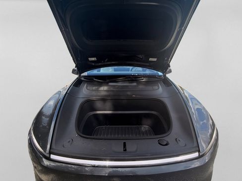 Used 2026 Tesla Model Y Long Range AWD/4WD image 33