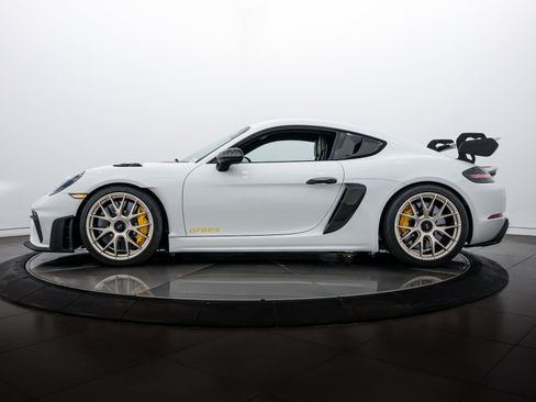 Certified 2024 Porsche 718 Cayman GT4 RS image 2