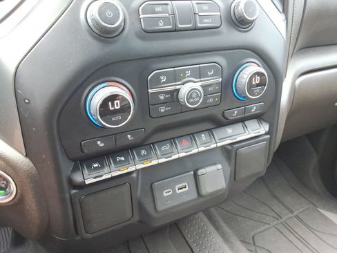 Certified 2020 Chevrolet Silverado 1500 LT w/ Convenience Package RWD image 31