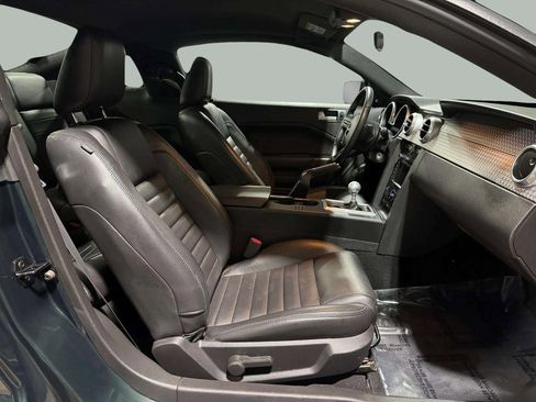 Used 2009 Ford Mustang GT Premium image 22