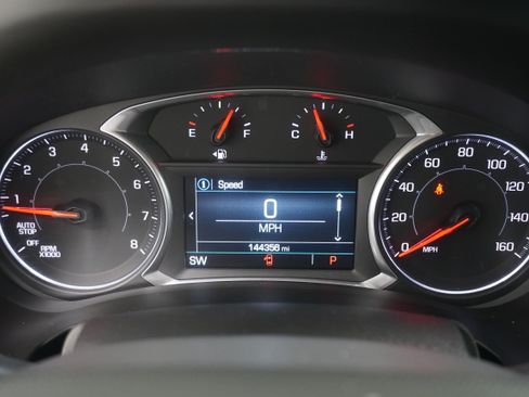 Used 2018 GMC Terrain SLT w/ Preferred Package FWD image 16