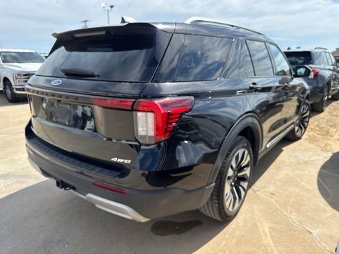 Used 2026 Ford Explorer Platinum w/ LUX Leather Package AWD/4WD image 11