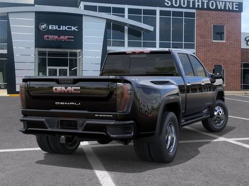 New 2026 GMC Sierra 3500 Denali Ultimate AWD/4WD image 4