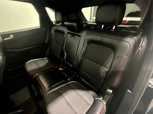 Used 2023 Ford Escape ST-Line Elite image 22