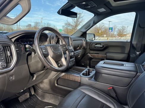 Used 2022 GMC Sierra 1500 Denali w/ Denali Premium Package image 14