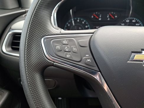 Certified 2024 Chevrolet Equinox LS FWD image 21
