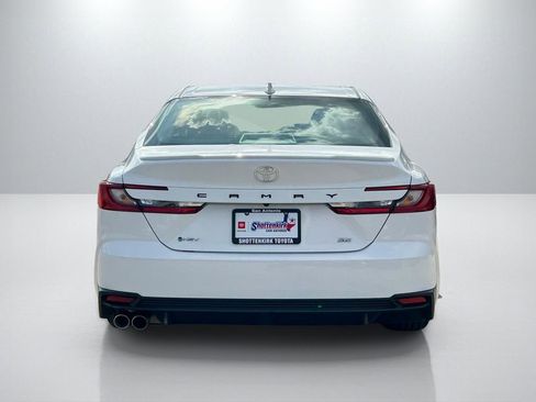 Certified 2025 Toyota Camry SE FWD image 6