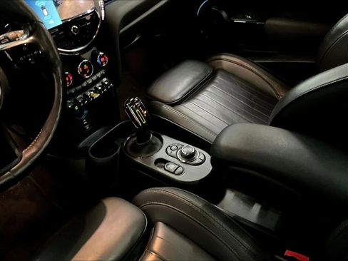 Used 2022 MINI Cooper SE image 18