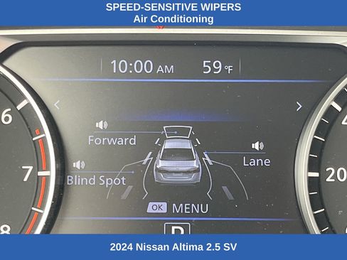 Used 2024 Nissan Altima 2.5 SV image 9