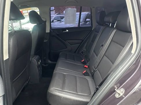 Used 2016 Volkswagen Tiguan R-Line FWD image 15