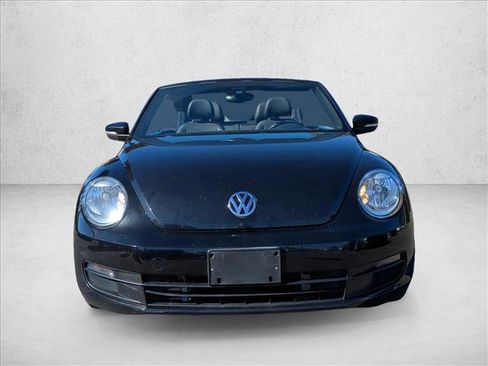 Used 2016 Volkswagen Beetle 1.8T S image 2