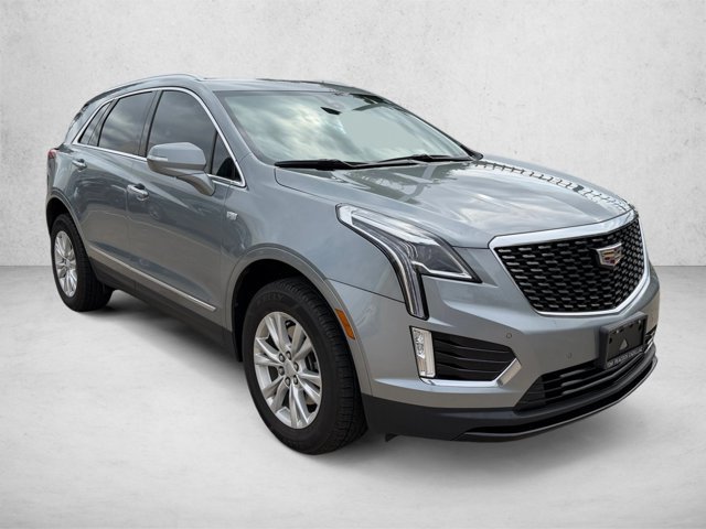 Used 2023 Cadillac XT5 Luxury FWD image 3
