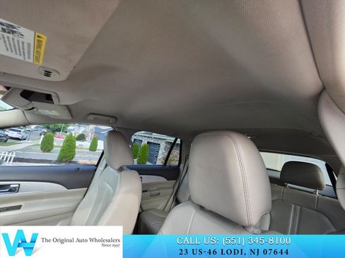 Used 2011 Lincoln MKX 2WD image 16