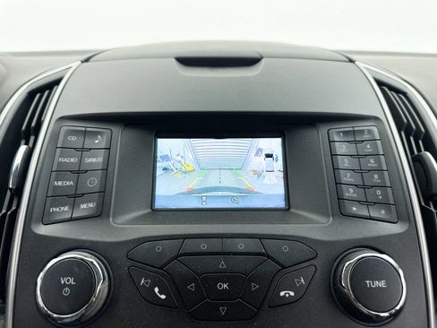 Used 2018 Ford Edge SEL AWD/4WD image 14