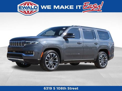 Used 2023 Jeep Grand Wagoneer Series III image 1