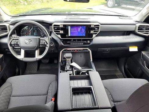 New 2024 Toyota Tundra SR5 image 31