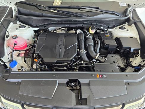 Used 2025 Hyundai Santa Cruz Limited image 10