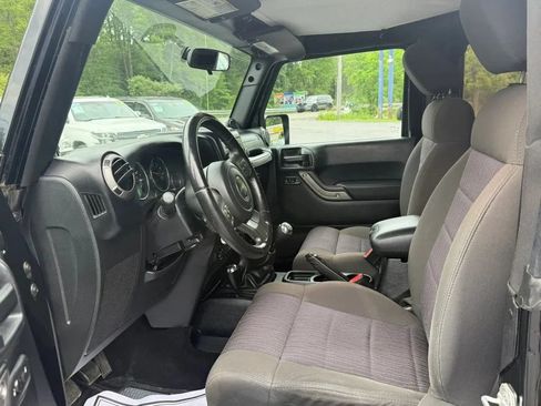 Used 2012 Jeep Wrangler Sport AWD/4WD image 10